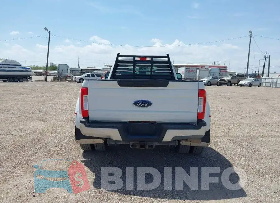 1FT8W4DT7HEF23091 Photo# 16