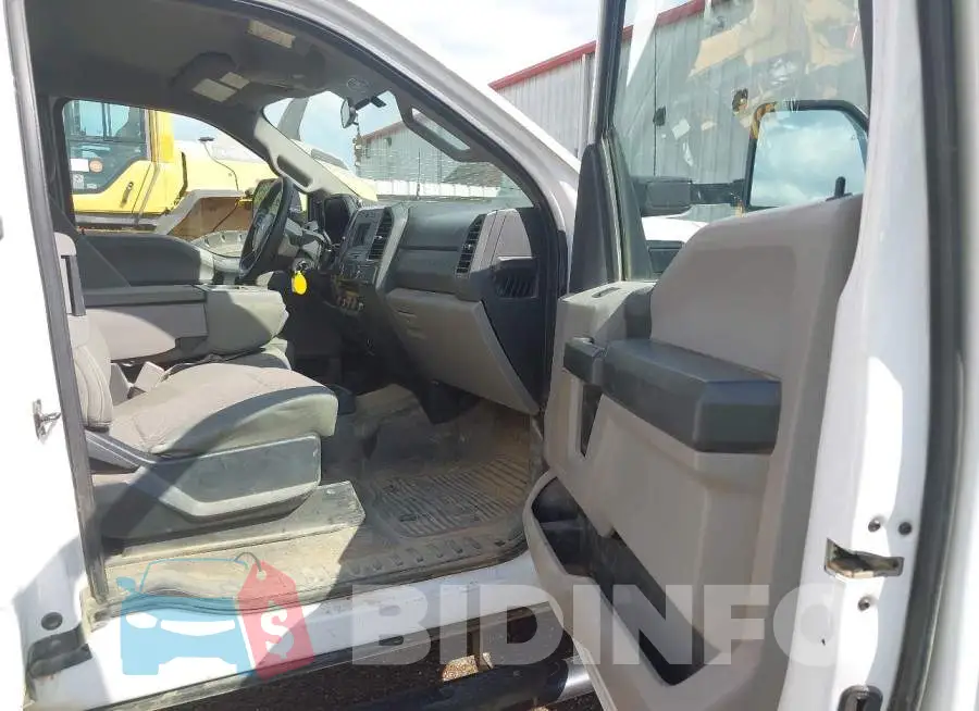 1FT8X3D64JEC84140 Photo# 5