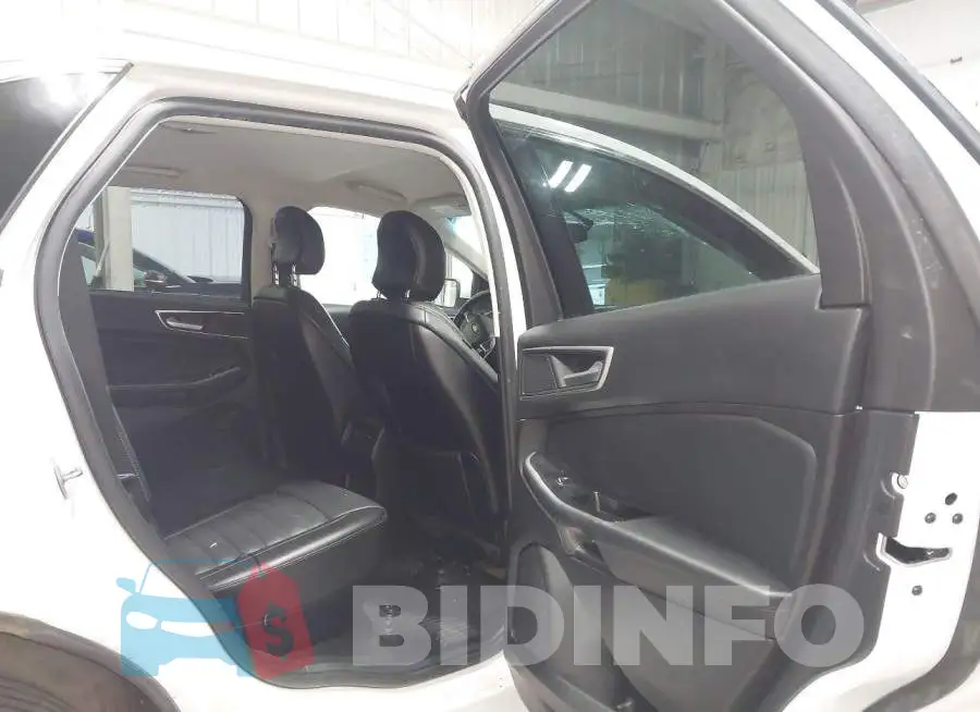 2FMPK4J92HBC01143 Photo# 8