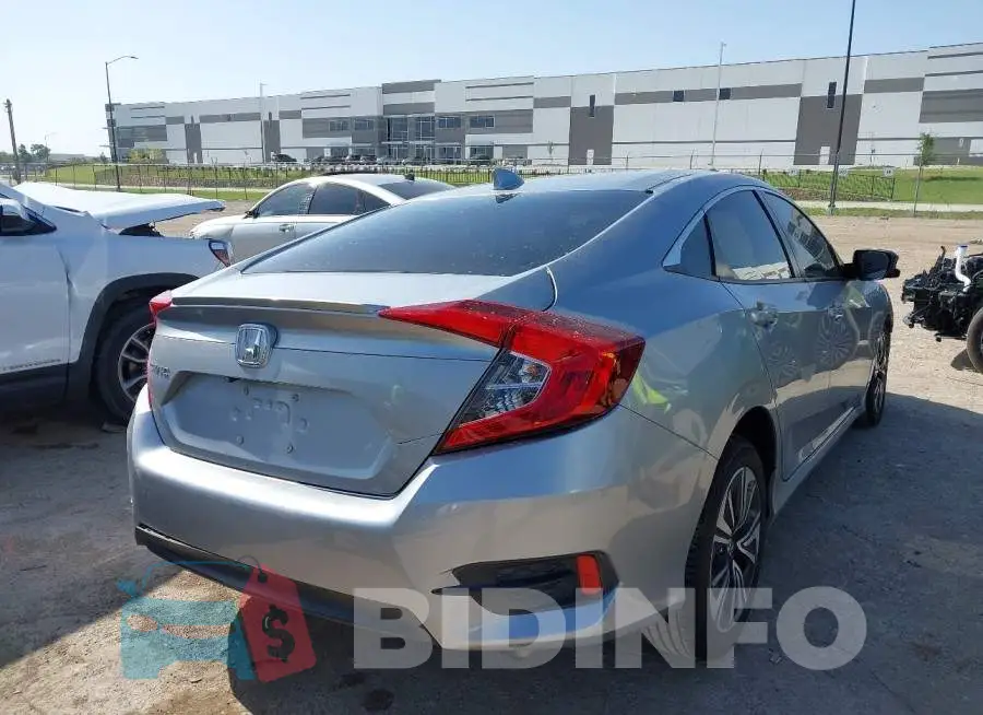 19XFC1F38HE025434 Photo# 4
