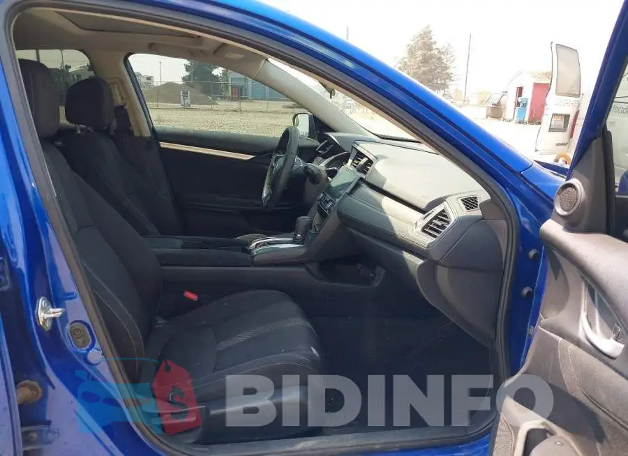 19XFC2F70HE015845 Photo# 5