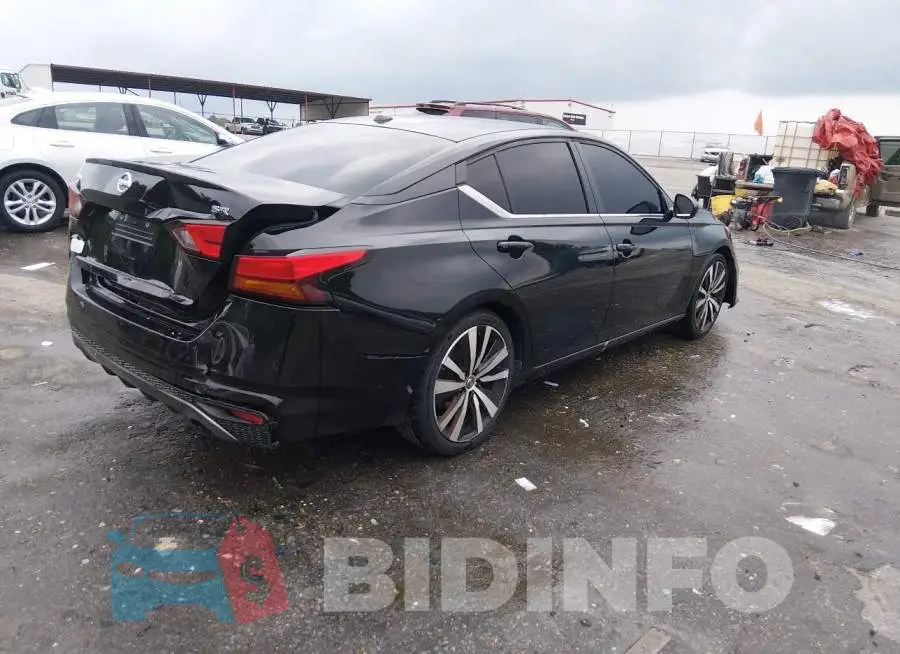1N4BL4CV0KC165049 Photo# 4