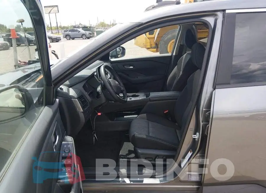 5N1BT3BA5TC747213 Photo# 19