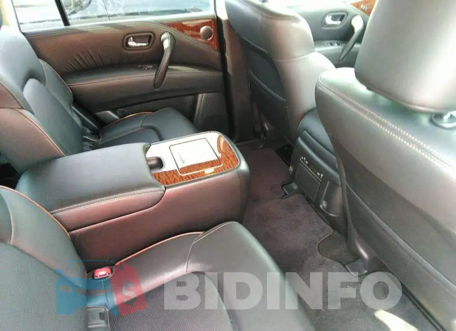JN8AY2NC8L9616352 Photo# 8