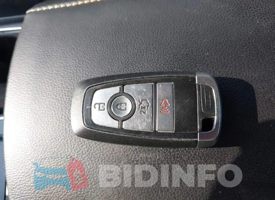 3FA6P0HD2LR180587 Photo# 11