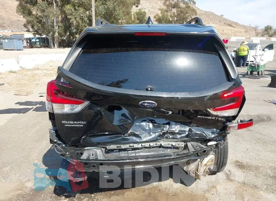 JF2SKADC3RH511327 Photo# 16