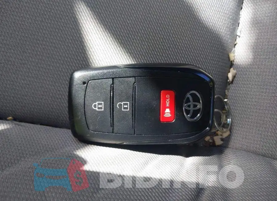 3TMLB5JN1SM182385 Photo# 11