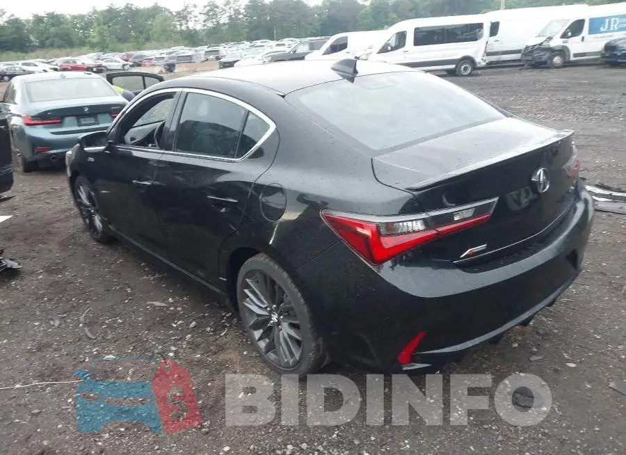 19UDE2F83NA005997 Photo# 3