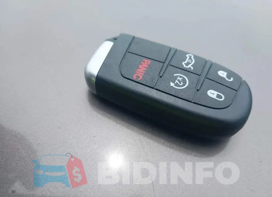 1C4PJLLB5KD411500 Photo# 11