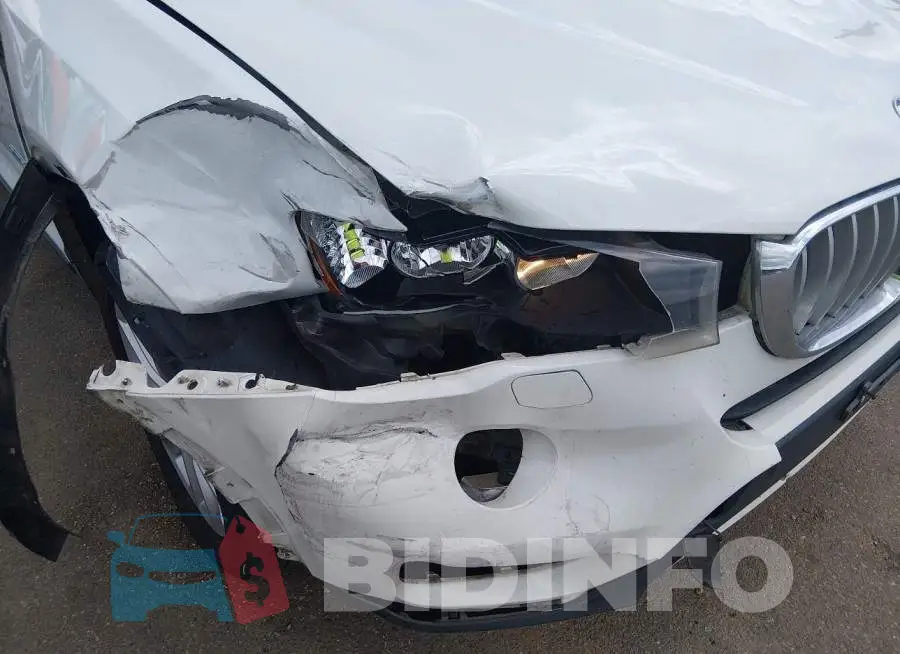 5UXWZ7C34H0V89692 Photo# 6