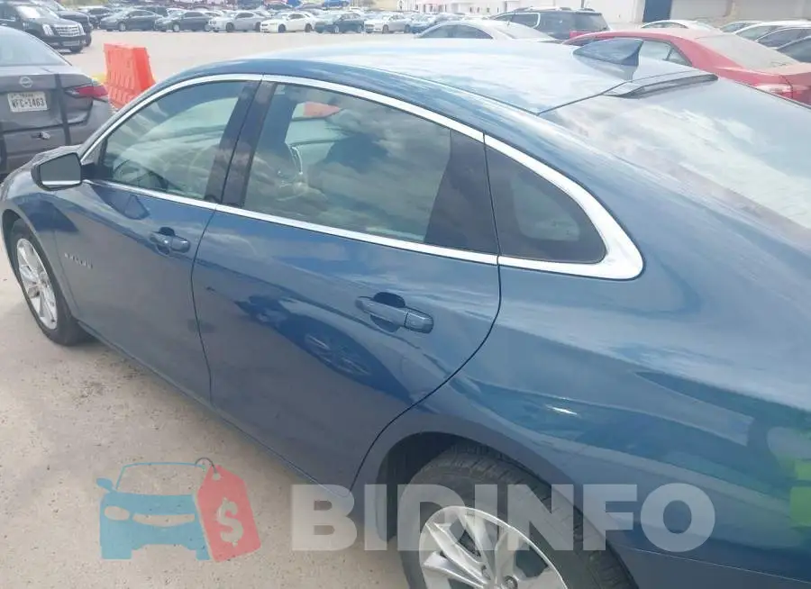 1G1ZD5ST0SF143040 Photo# 14