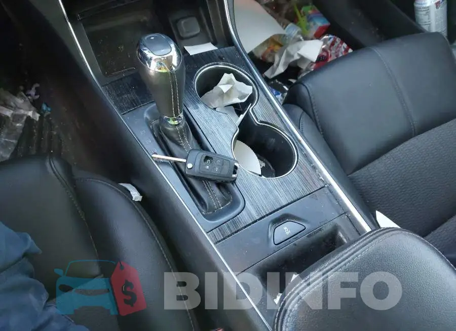 2G1115S3XG9144329 Photo# 11
