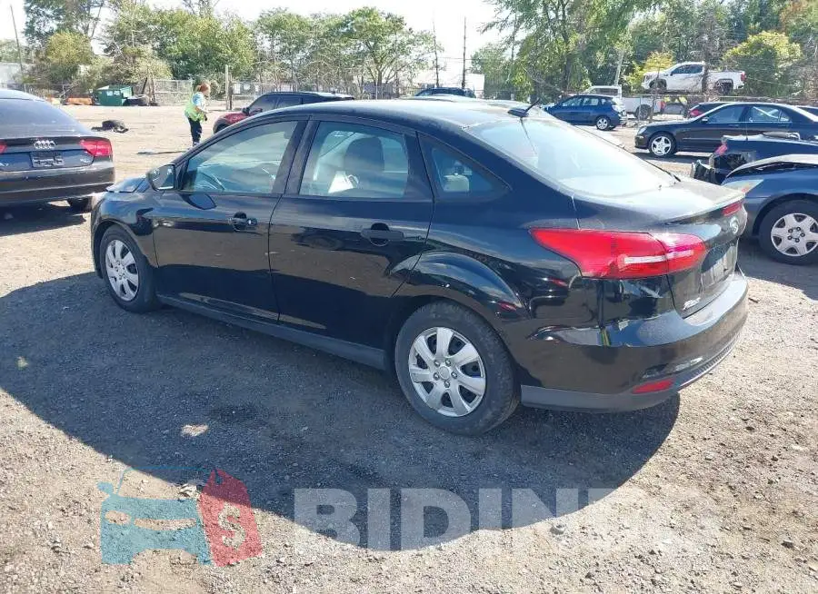 1FADP3E25GL240345 Photo# 3