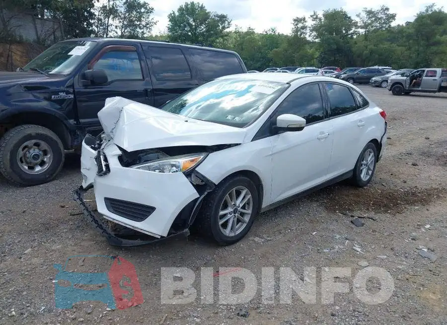 1FADP3F22GL236347 Photo# 2