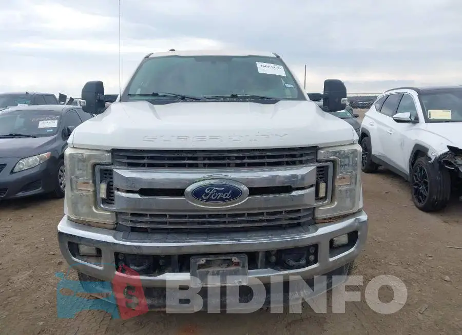 1FT7W2BT8JEB09987 Photo# 12