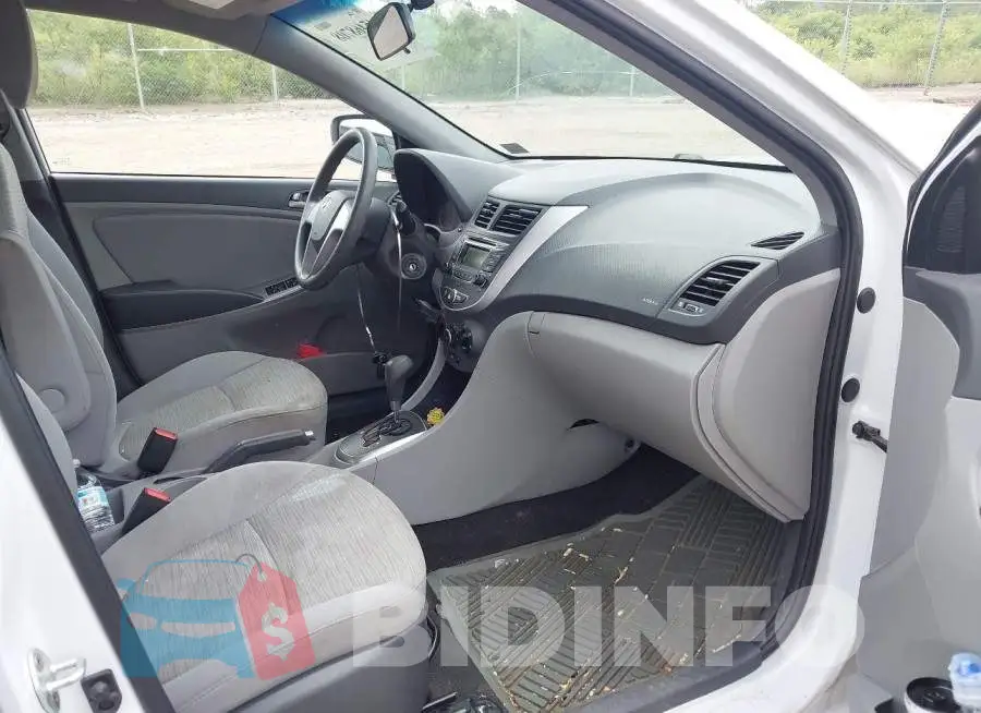 KMHCT4AE8HU381201 Photo# 5