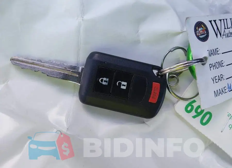 ML32F3FJ6KHF00912 Photo# 11