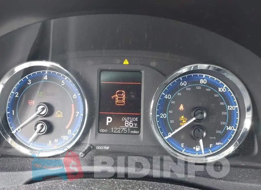 2T1BURHE6JC976843 Photo# 7