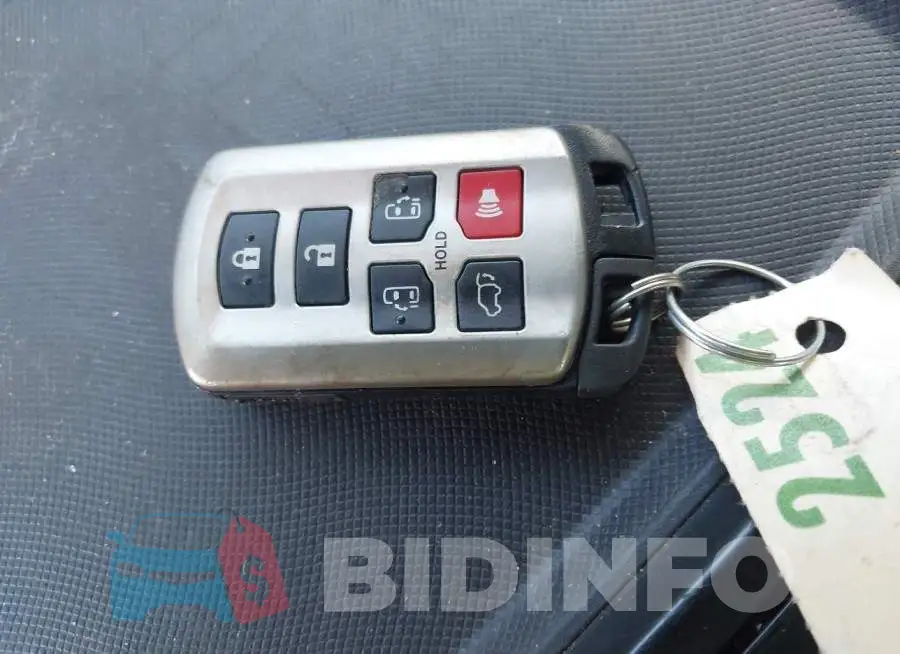 5TDYZ3DCXLS033748 Photo# 11