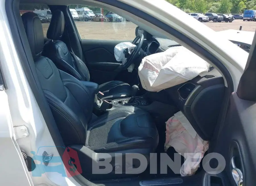 1C4PJMDX3KD267977 Photo# 5