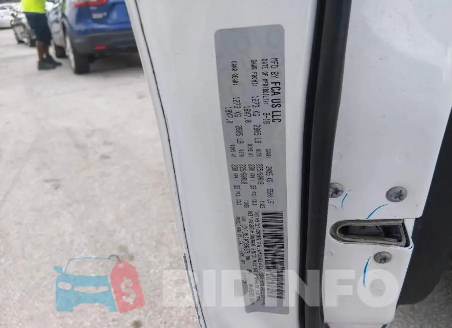 1C4PJMLB4KD292876 Photo# 9