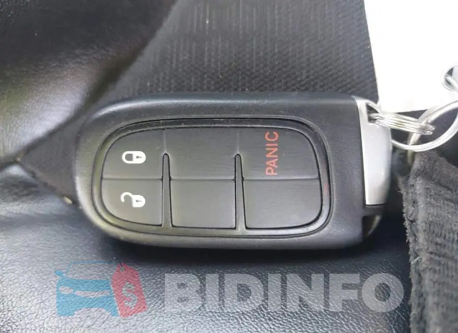 1C4PJMLBXKD481810 Photo# 11