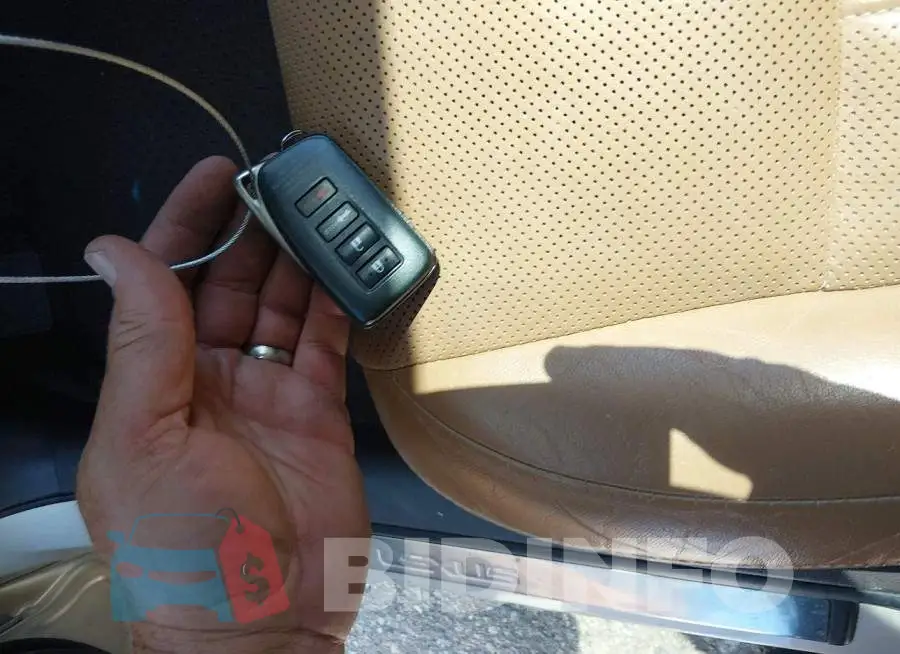 JTHBK1GG3G2221262 Photo# 11