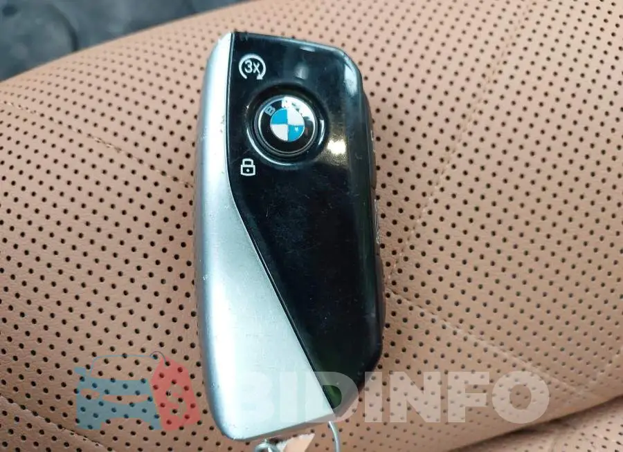 5UX23EM05R9V40197 Photo# 11