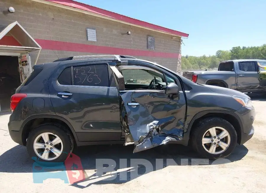 KL7CJPSB8JB649825 Photo# 13