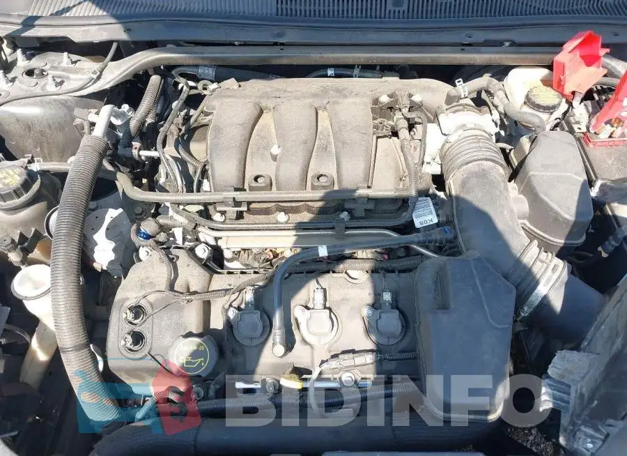 1FAHP2F82KG114203 Photo# 10