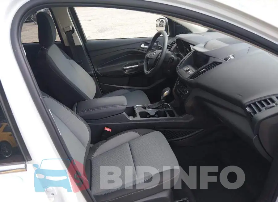 1FMCU9GD2KUB82399 Photo# 5