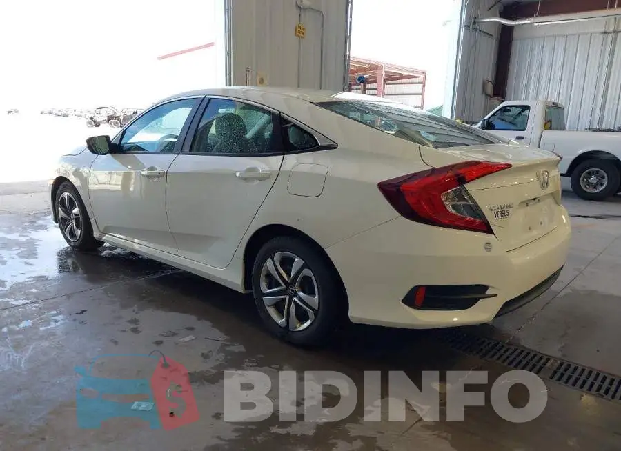 19XFC2F53HE073978 Photo# 3