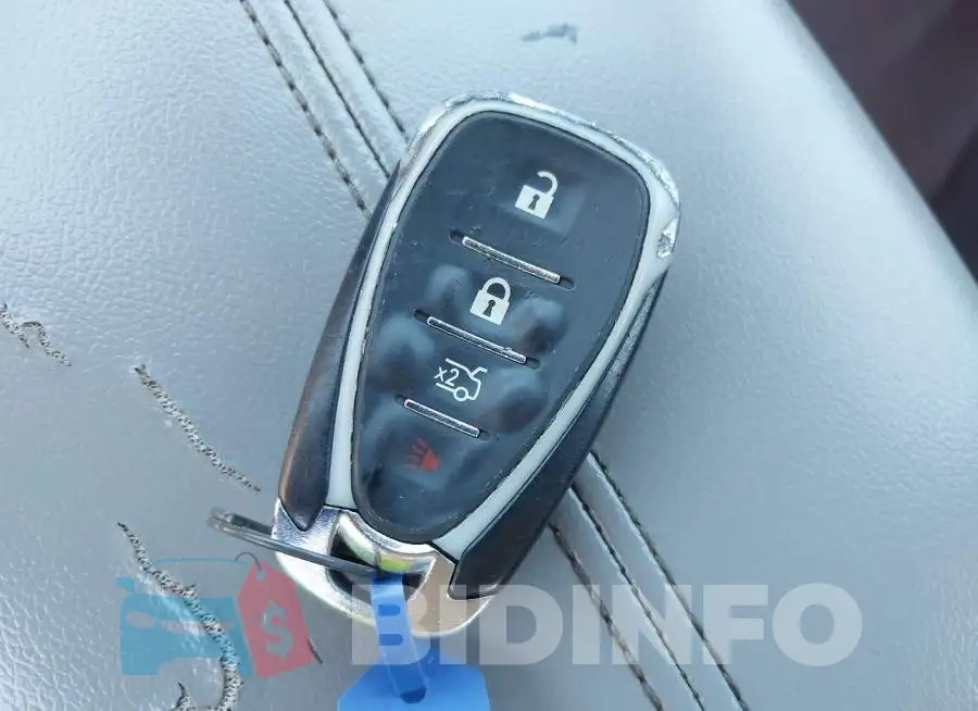 1G1ZD5ST5JF145090 Photo# 11