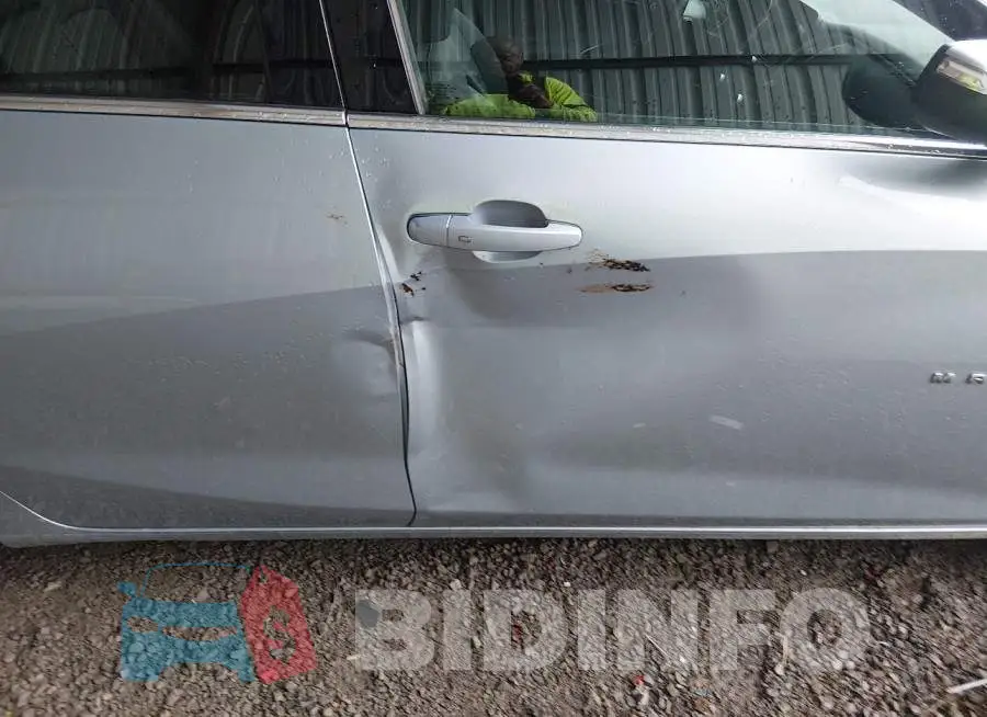 1G1ZD5ST9JF102484 Photo# 18