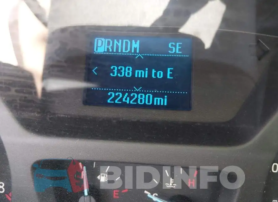 1FBZX2YM0HKB16387 Photo# 16