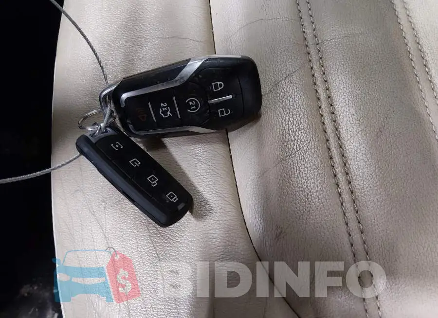 2FMPK4J93HBB24976 Photo# 11
