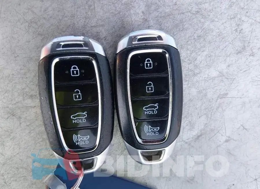 3KPC34A39KE059319 Photo# 11