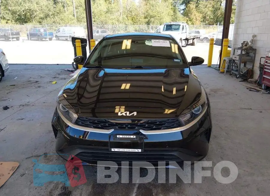 3KPF24AD8RE814320 Photo# 12
