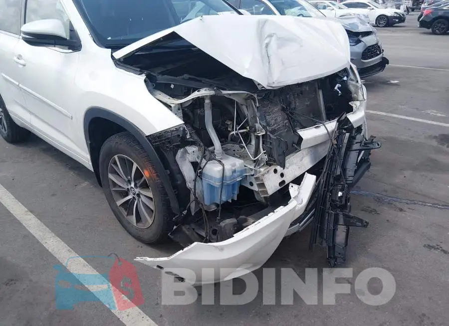 5TDKZRFH9JS545516 Photo# 18