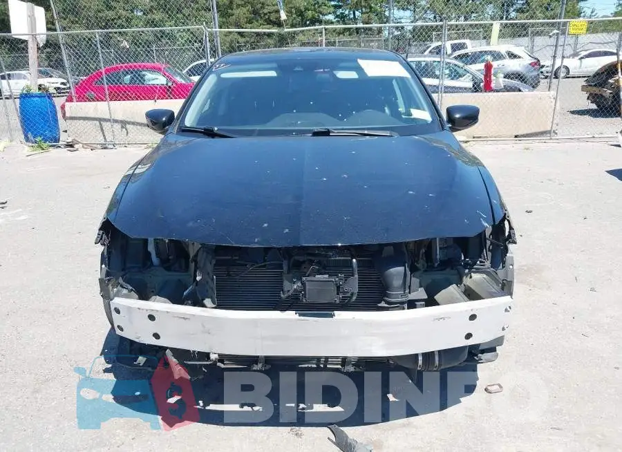 19UDE2F3XLA008137 Photo# 13