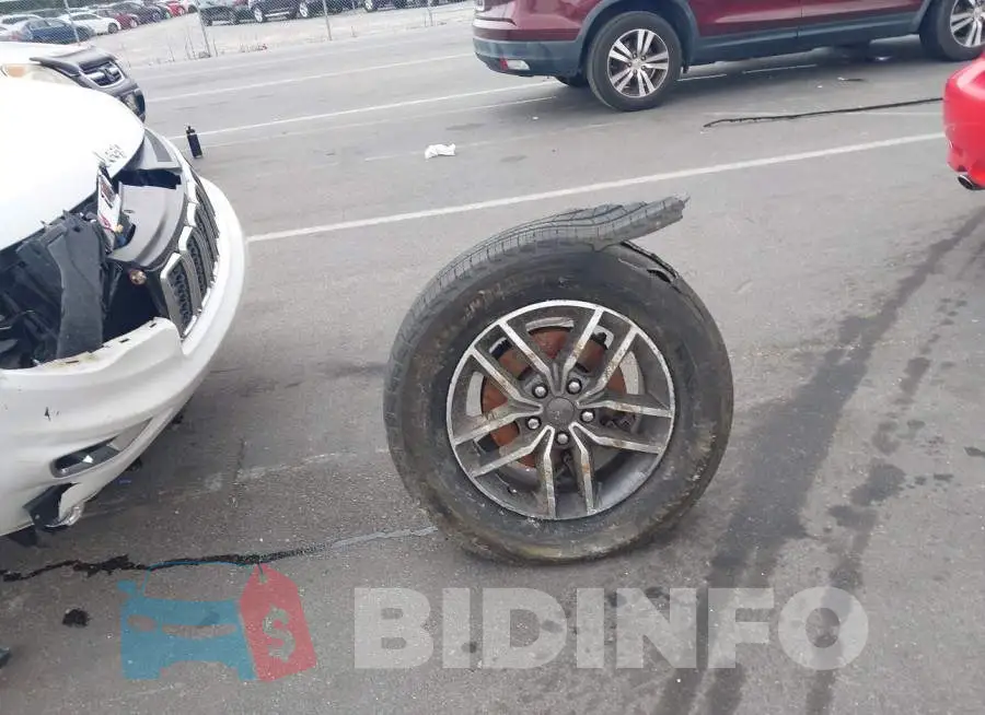 1C4RJFBGXKC729142 Photo# 12