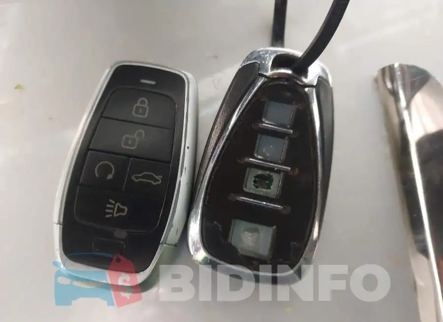 3GNCJPSB3KL212129 Photo# 11