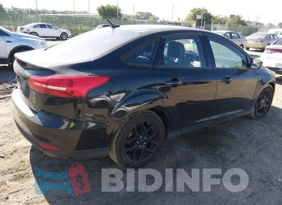 1FADP3F2XGL292472 Photo# 4