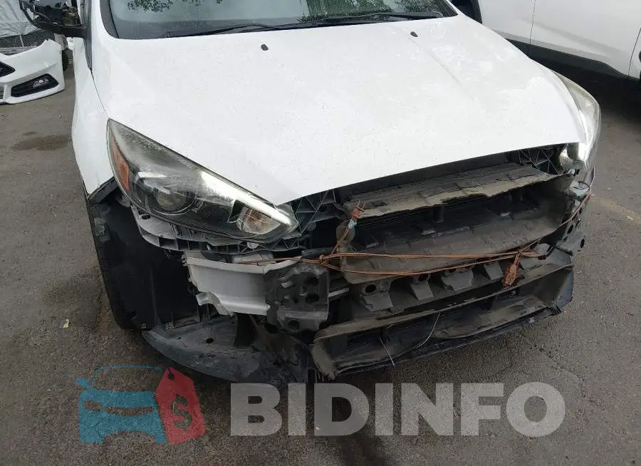1FADP3L98GL225645 Photo# 6