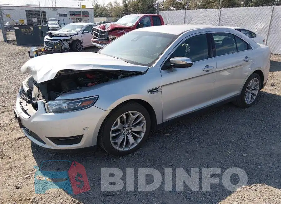 1FAHP2F82JG102194 Photo# 2
