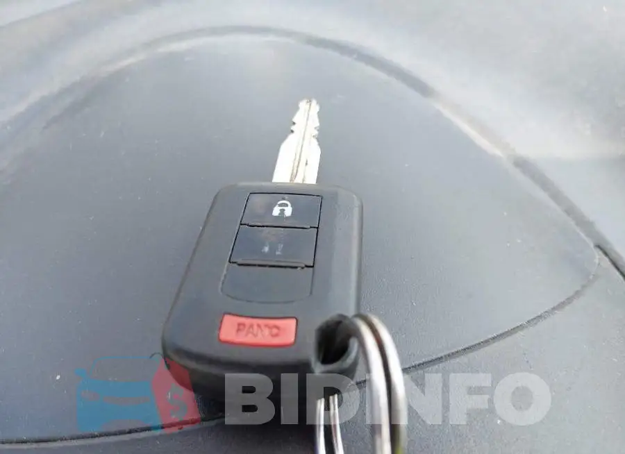 ML32FUFJ8RHF07375 Photo# 11