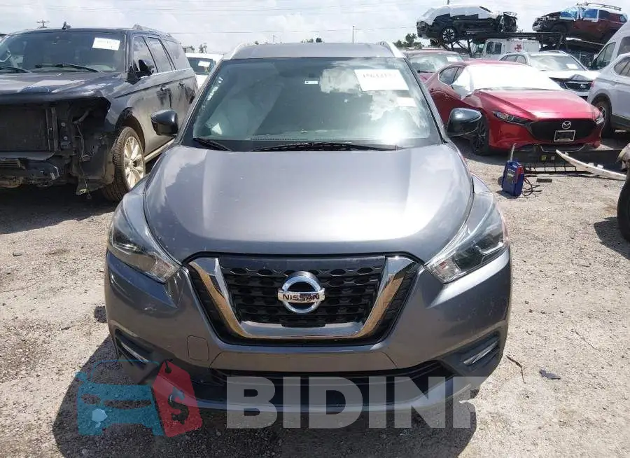 3N1CP5CU5KL497057 Photo# 12