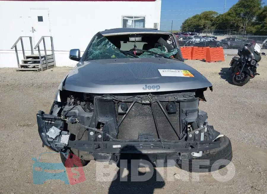 1C4RJFBG7HC861302 Photo# 11