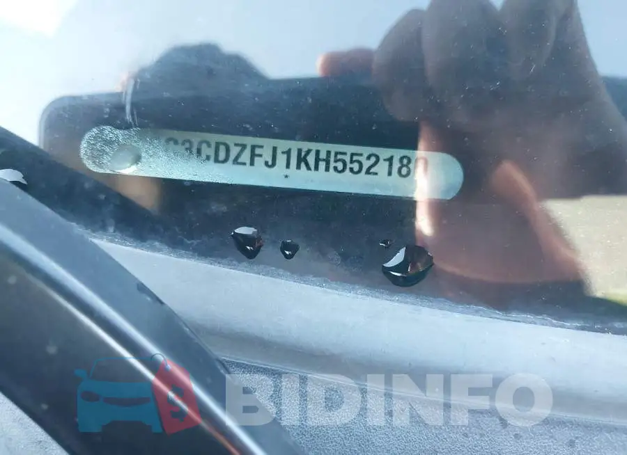 2C3CDZFJ1KH552180 Photo# 9