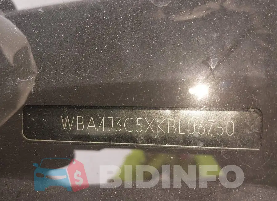 WBA4J3C5XKBL06750 Photo# 20